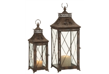 Vintage Lantern Set in Orlando